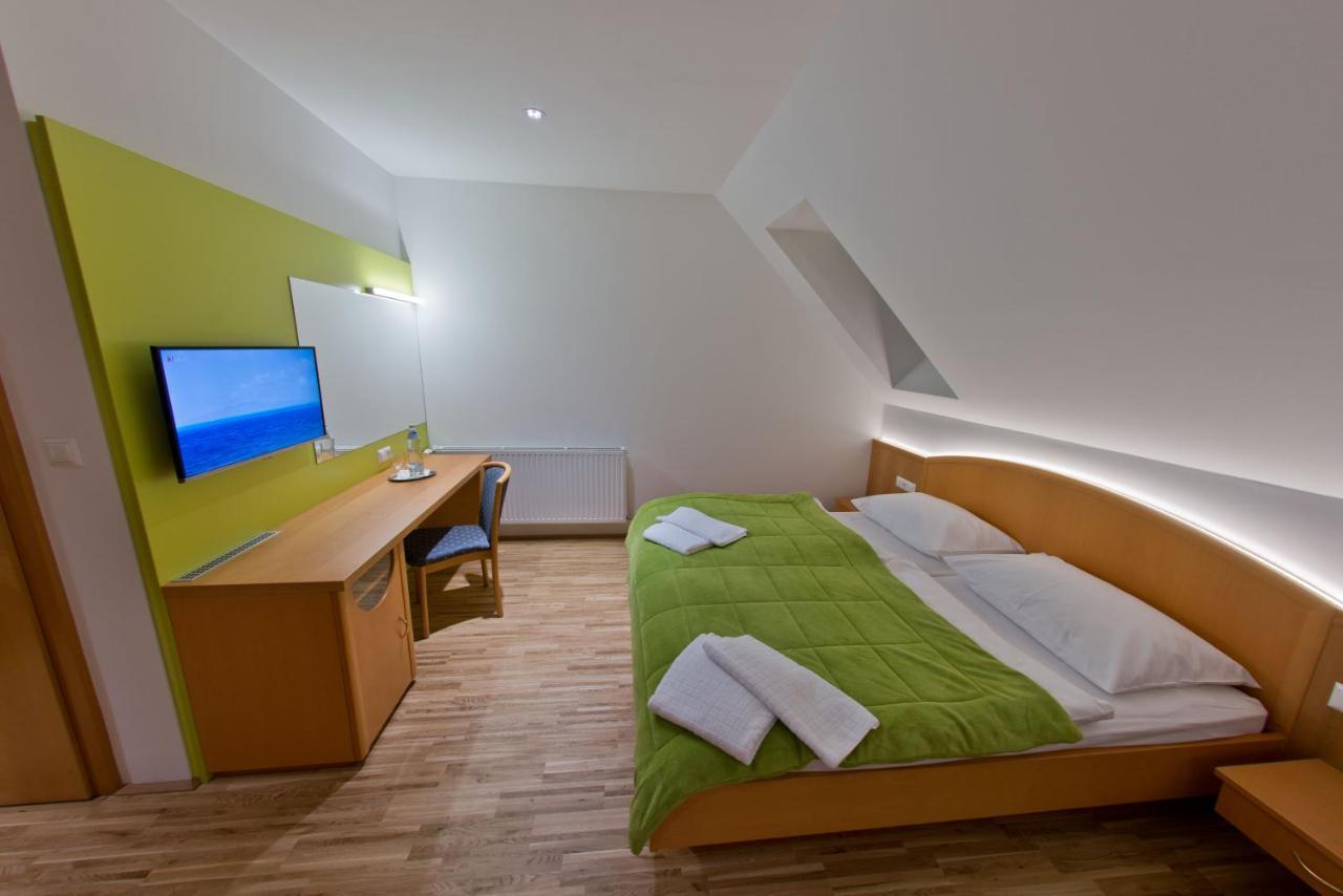 Hotel Restaurant Meyer 3*